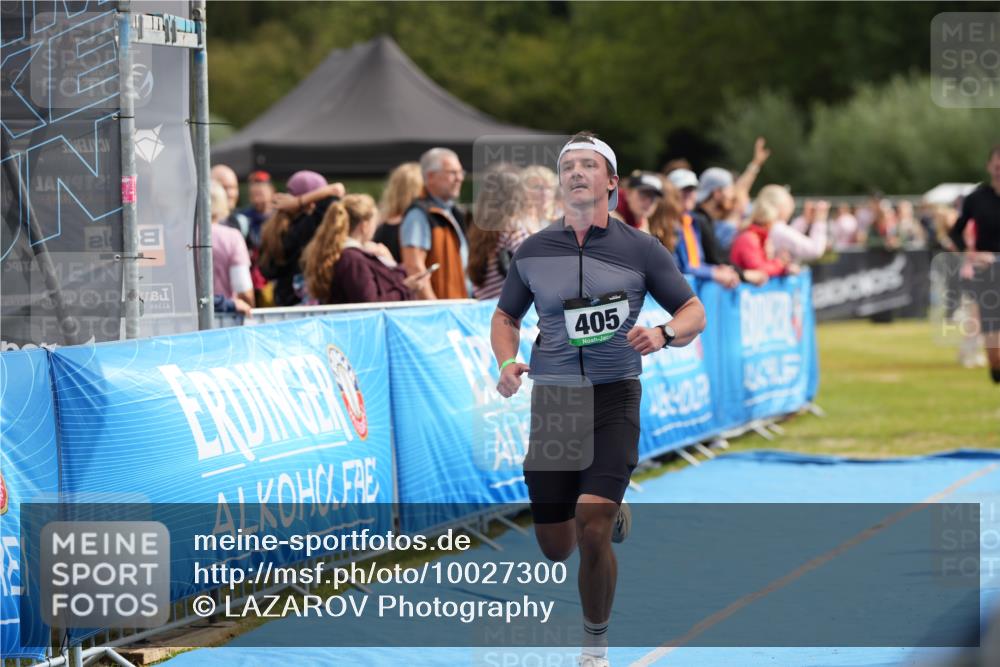 30.08.2026 - Elbe Triathlon Hamburg LAZAROV Photography http://msf.ph/oto/10027300 30.08.2026 10:59:15 Ziel 405, 418, 542 meine-sportfotos.de
