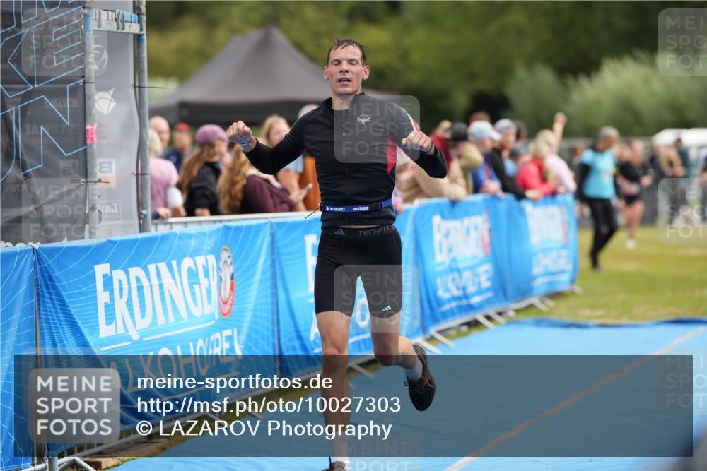 30.08.2026 - Elbe Triathlon Hamburg LAZAROV Photography http://msf.ph/oto/10027303 30.08.2026 10:59:19 Ziel 331, 405, 418, 542 meine-sportfotos.de