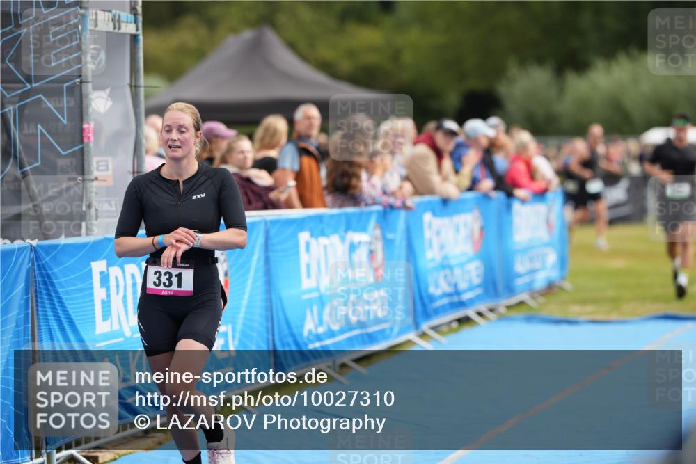 30.08.2026 - Elbe Triathlon Hamburg LAZAROV Photography http://msf.ph/oto/10027310 30.08.2026 10:59:26 Ziel 331, 418, 467 meine-sportfotos.de