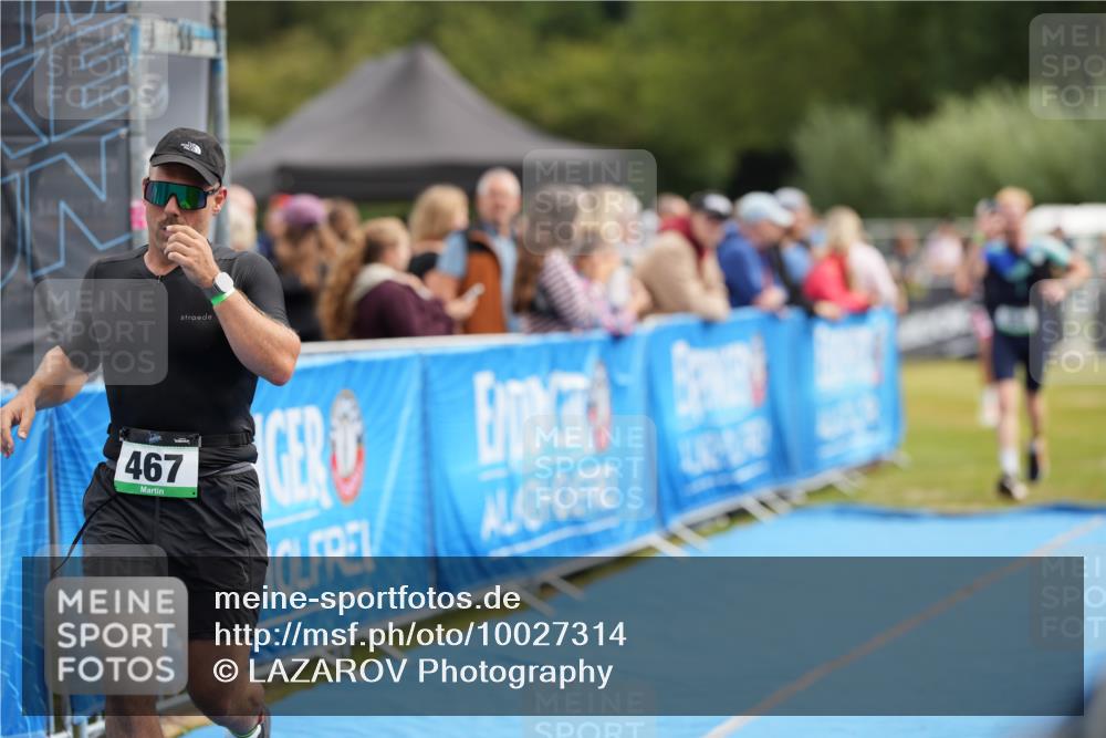 30.08.2026 - Elbe Triathlon Hamburg LAZAROV Photography http://msf.ph/oto/10027314 30.08.2026 10:59:31 Ziel 462, 467, 484 meine-sportfotos.de