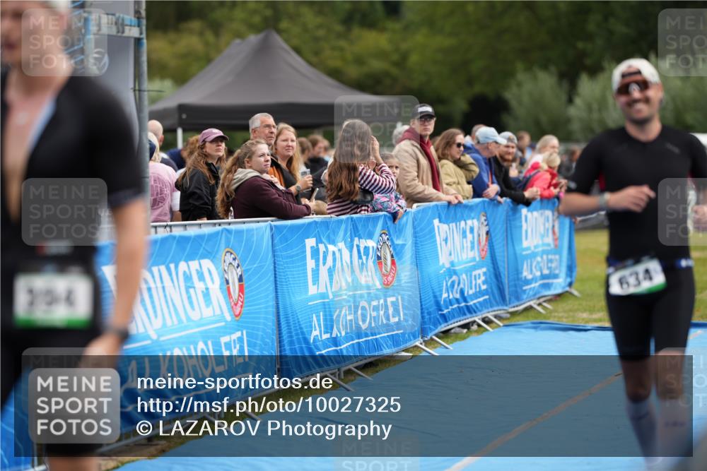 30.08.2026 - Elbe Triathlon Hamburg LAZAROV Photography http://msf.ph/oto/10027325 30.08.2026 10:59:52 Ziel 394, 634, 761 meine-sportfotos.de