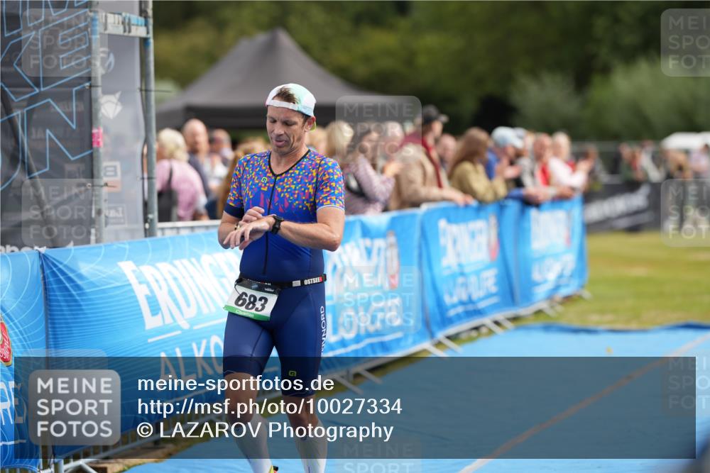 30.08.2026 - Elbe Triathlon Hamburg LAZAROV Photography http://msf.ph/oto/10027334 30.08.2026 11:00:26 Ziel 683 meine-sportfotos.de