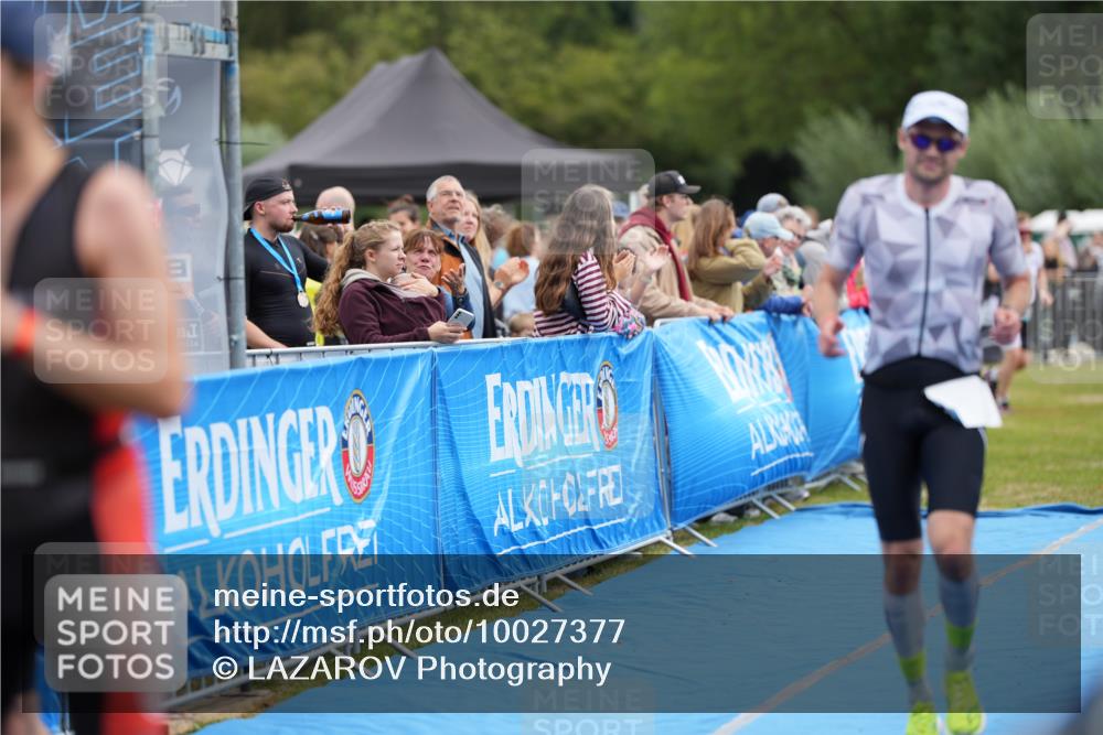 30.08.2026 - Elbe Triathlon Hamburg LAZAROV Photography http://msf.ph/oto/10027377 30.08.2026 11:02:39 Ziel 552, 637, 739, 1116 meine-sportfotos.de