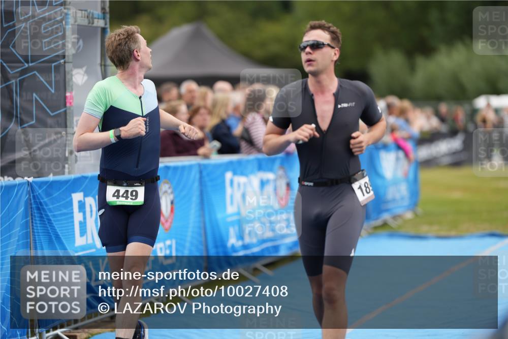 30.08.2026 - Elbe Triathlon Hamburg LAZAROV Photography http://msf.ph/oto/10027408 30.08.2026 11:04:07 Ziel 449, 642, 658, 1897 meine-sportfotos.de