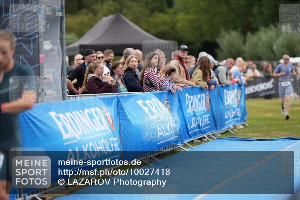 30.08.2026 - Elbe Triathlon Hamburg LAZAROV Photography http://msf.ph/oto/10027418 30.08.2026 11:05:02 Ziel 554, 1031 meine-sportfotos.de