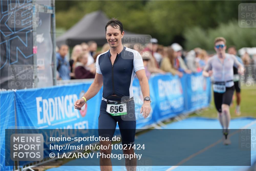 30.08.2026 - Elbe Triathlon Hamburg LAZAROV Photography http://msf.ph/oto/10027424 30.08.2026 11:05:16 Ziel 656, 698, 1008 meine-sportfotos.de
