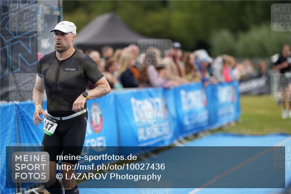 30.08.2026 - Elbe Triathlon Hamburg LAZAROV Photography http://msf.ph/oto/10027436 30.08.2026 11:05:50 Ziel 414, 431, 747 meine-sportfotos.de