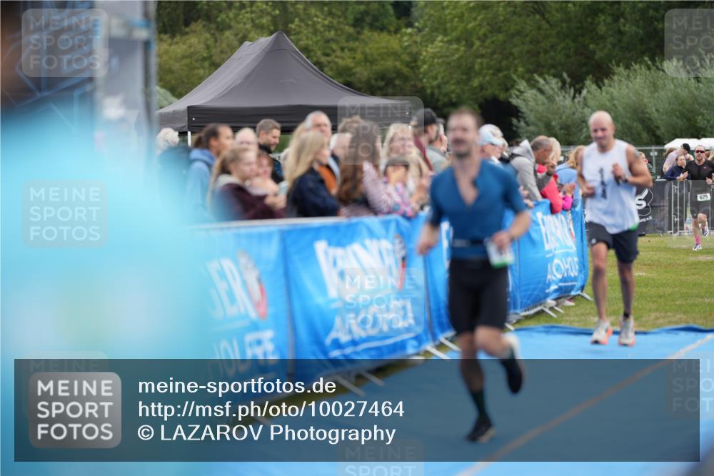 30.08.2026 - Elbe Triathlon Hamburg LAZAROV Photography http://msf.ph/oto/10027464 30.08.2026 11:06:31 Ziel 482, 628, 675 meine-sportfotos.de