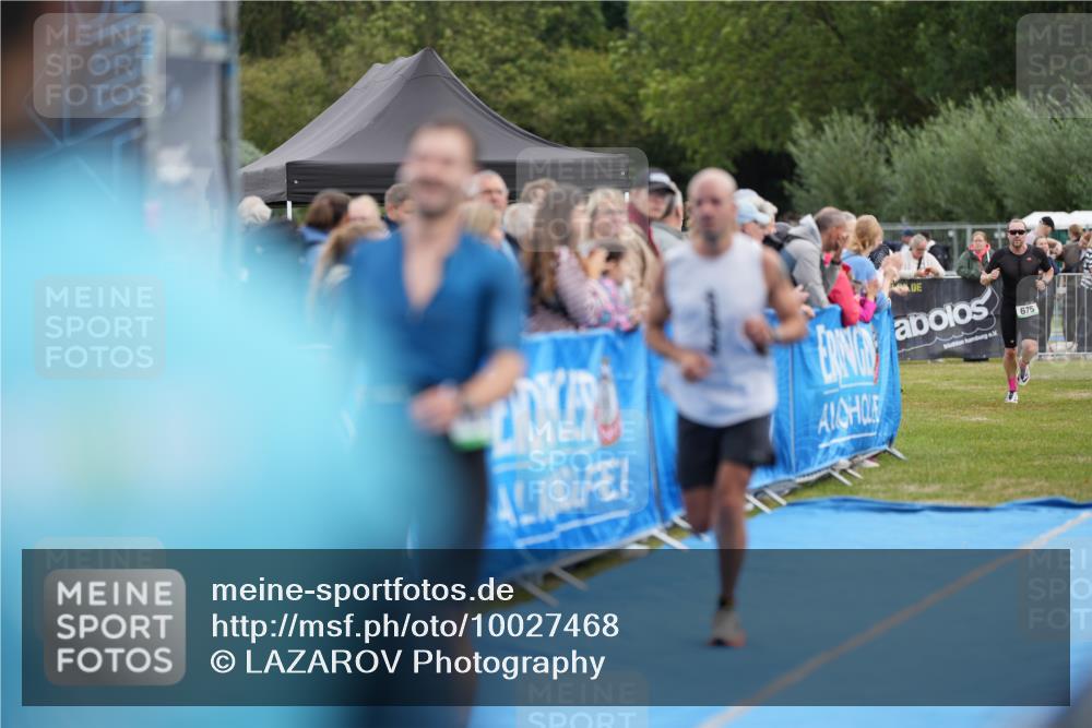 30.08.2026 - Elbe Triathlon Hamburg LAZAROV Photography http://msf.ph/oto/10027468 30.08.2026 11:06:32 Ziel 482, 628, 675, 1067 meine-sportfotos.de