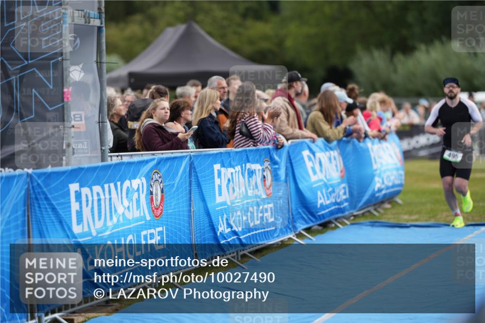 30.08.2026 - Elbe Triathlon Hamburg LAZAROV Photography http://msf.ph/oto/10027490 30.08.2026 11:07:26 Ziel 488, 495 meine-sportfotos.de