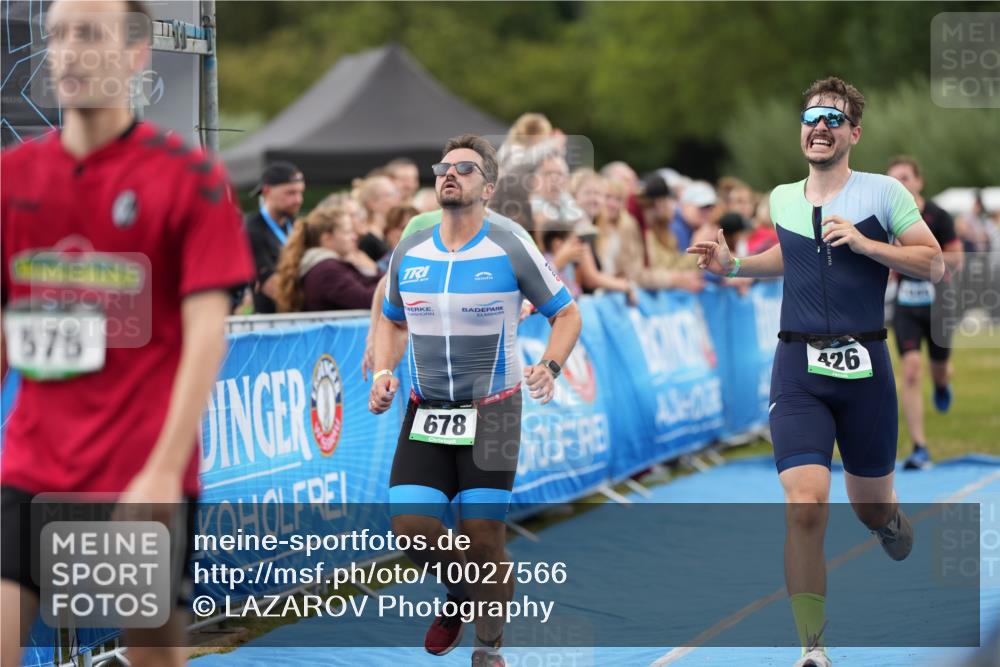 30.08.2026 - Elbe Triathlon Hamburg LAZAROV Photography http://msf.ph/oto/10027566 30.08.2026 11:10:41 Ziel 426, 513, 575, 678, 1045 meine-sportfotos.de