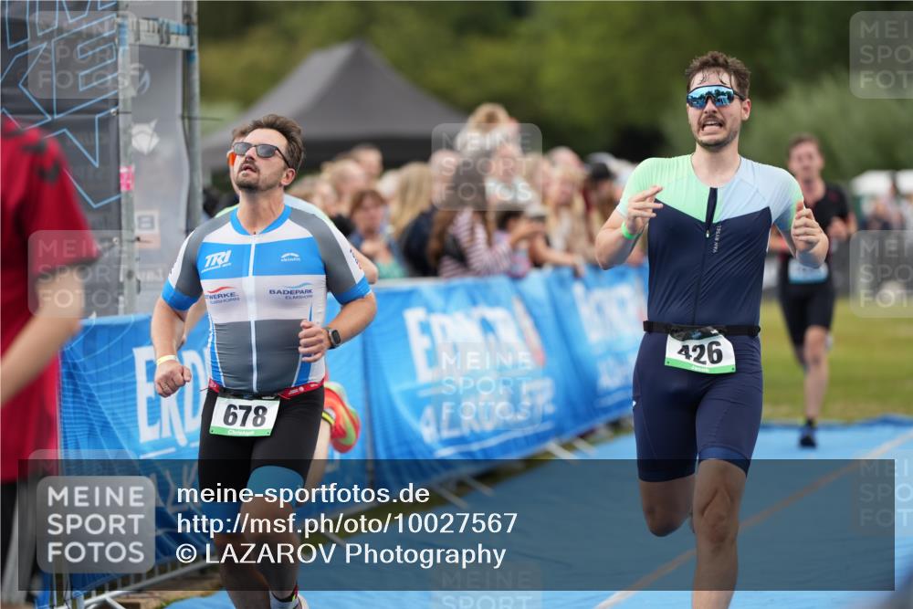 30.08.2026 - Elbe Triathlon Hamburg LAZAROV Photography http://msf.ph/oto/10027567 30.08.2026 11:10:41 Ziel 426, 513, 575, 678, 1045 meine-sportfotos.de