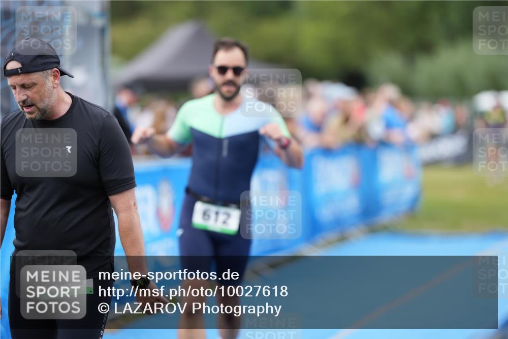 30.08.2026 - Elbe Triathlon Hamburg LAZAROV Photography http://msf.ph/oto/10027618 30.08.2026 11:12:42 Ziel 410, 612, 722, 1093 meine-sportfotos.de