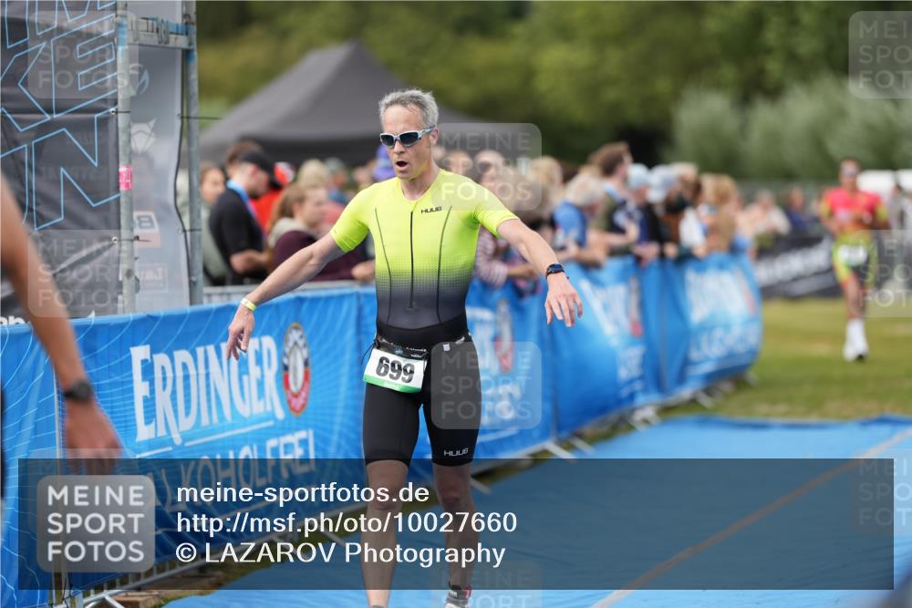 30.08.2026 - Elbe Triathlon Hamburg LAZAROV Photography http://msf.ph/oto/10027660 30.08.2026 11:13:41 Ziel 598, 643, 699, 752 meine-sportfotos.de