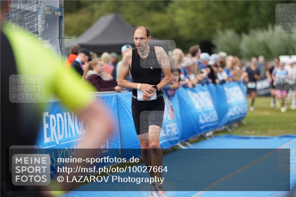 30.08.2026 - Elbe Triathlon Hamburg LAZAROV Photography http://msf.ph/oto/10027664 30.08.2026 11:13:51 Ziel 643, 724, 869, 1030, 1088 meine-sportfotos.de