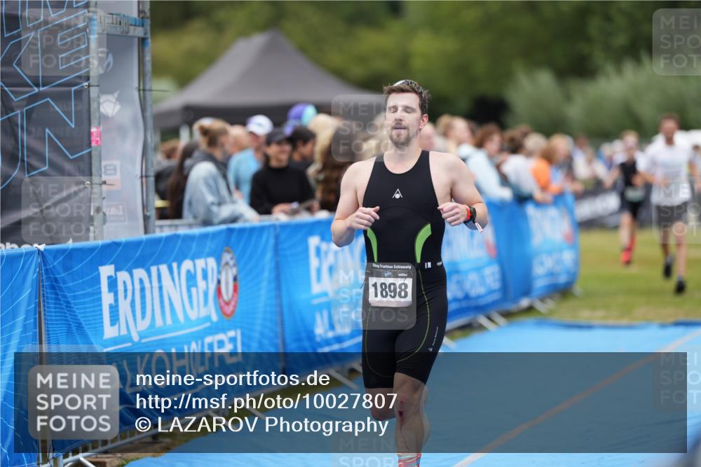 30.08.2026 - Elbe Triathlon Hamburg LAZAROV Photography http://msf.ph/oto/10027807 30.08.2026 11:19:08 Ziel 1049, 1083, 1898 meine-sportfotos.de