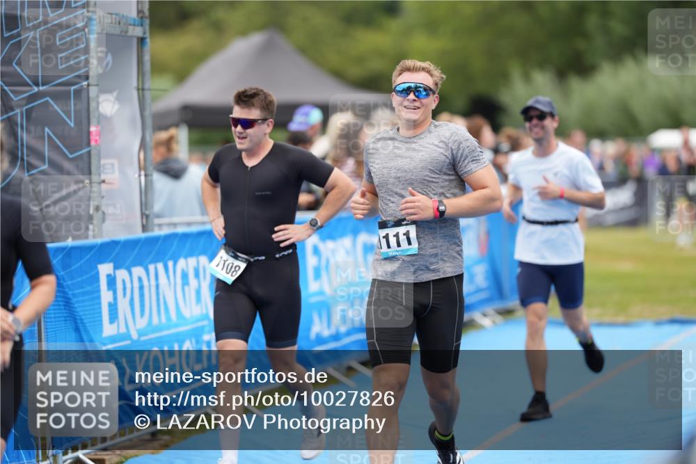 30.08.2026 - Elbe Triathlon Hamburg LAZAROV Photography http://msf.ph/oto/10027826 30.08.2026 11:19:41 Ziel 1091, 1108, 1111 meine-sportfotos.de