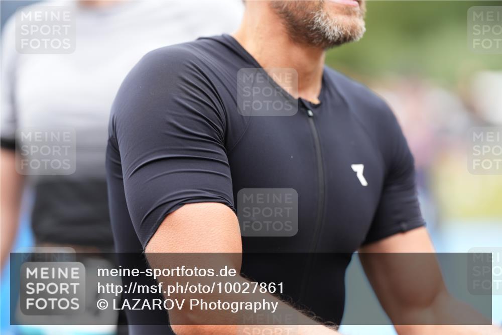 30.08.2026 - Elbe Triathlon Hamburg LAZAROV Photography http://msf.ph/oto/10027861 30.08.2026 11:20:43 Ziel 886, 1059, 1101 meine-sportfotos.de