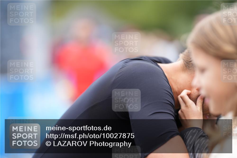 30.08.2026 - Elbe Triathlon Hamburg LAZAROV Photography http://msf.ph/oto/10027875 30.08.2026 11:21:04 Ziel 735, 1100, 1212, 1225, 1276 meine-sportfotos.de