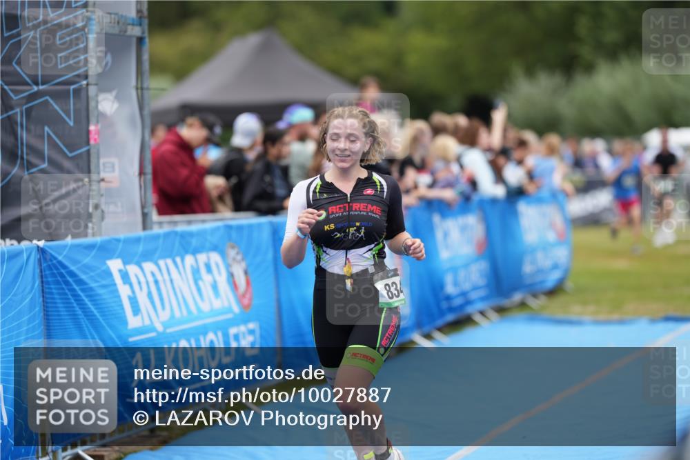 30.08.2026 - Elbe Triathlon Hamburg LAZAROV Photography http://msf.ph/oto/10027887 30.08.2026 11:21:25 Ziel 834 meine-sportfotos.de