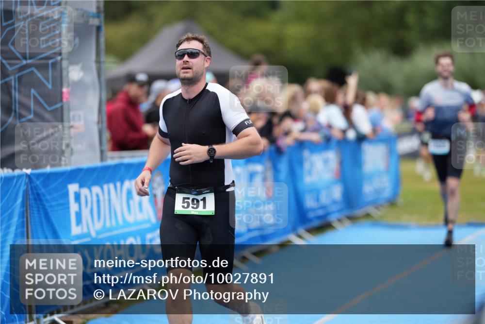 30.08.2026 - Elbe Triathlon Hamburg LAZAROV Photography http://msf.ph/oto/10027891 30.08.2026 11:21:35 Ziel 540, 591, 1025 meine-sportfotos.de