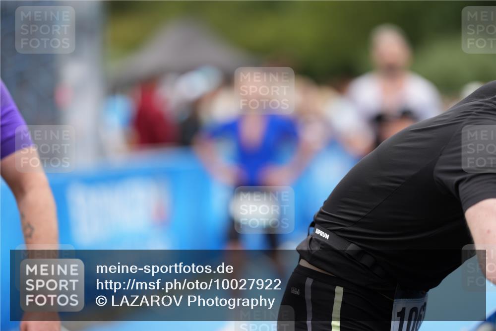 30.08.2026 - Elbe Triathlon Hamburg LAZAROV Photography http://msf.ph/oto/10027922 30.08.2026 11:22:32 Ziel 1009, 1069, 1102 meine-sportfotos.de