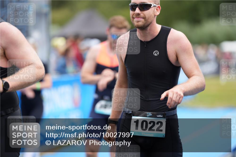 30.08.2026 - Elbe Triathlon Hamburg LAZAROV Photography http://msf.ph/oto/10027997 30.08.2026 11:24:30 Ziel 898, 1022, 1073 meine-sportfotos.de