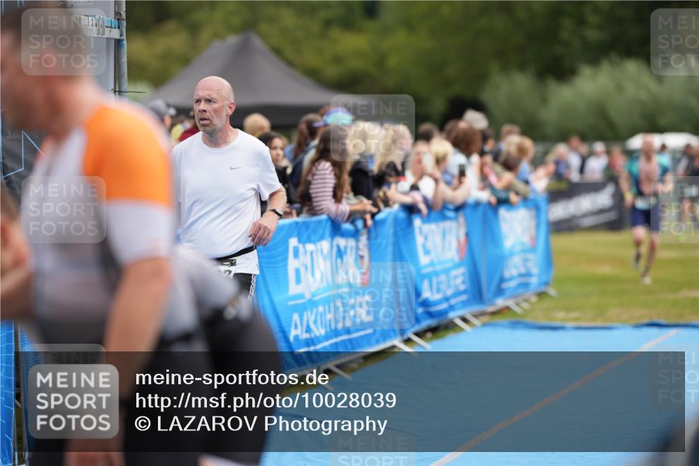 30.08.2026 - Elbe Triathlon Hamburg LAZAROV Photography http://msf.ph/oto/10028039 30.08.2026 11:26:17 Ziel 1198, 1217, 1292 meine-sportfotos.de