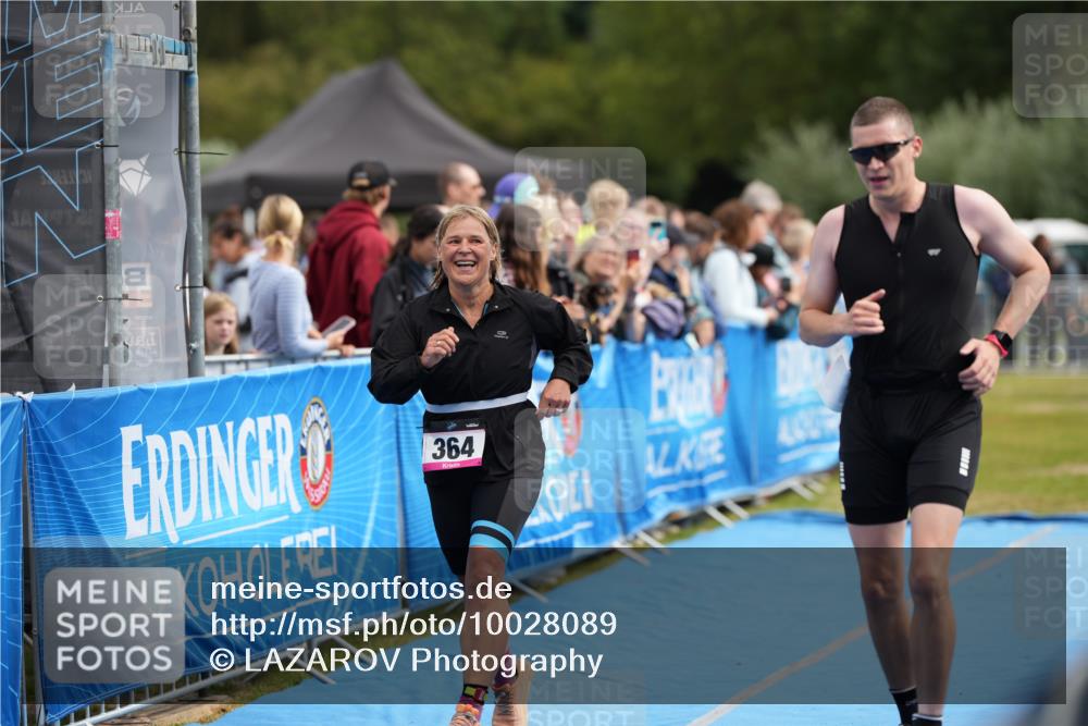 30.08.2026 - Elbe Triathlon Hamburg LAZAROV Photography http://msf.ph/oto/10028089 30.08.2026 11:27:45 Ziel 364, 1074 meine-sportfotos.de
