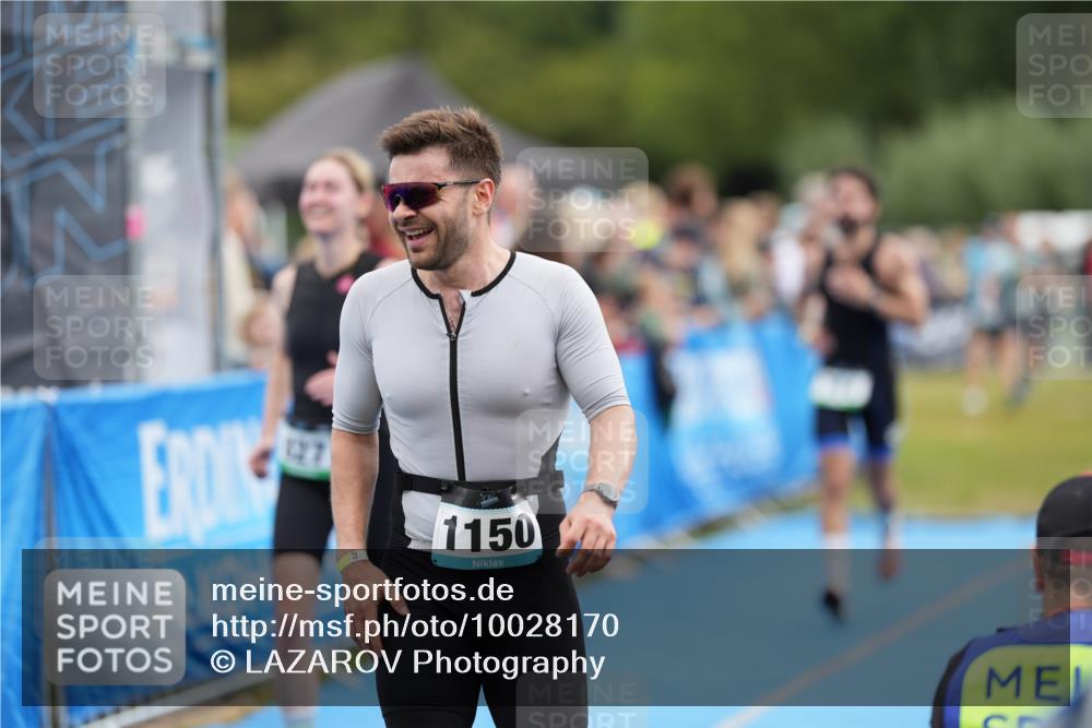 30.08.2026 - Elbe Triathlon Hamburg LAZAROV Photography http://msf.ph/oto/10028170 30.08.2026 11:30:37 Ziel 714, 827, 1012, 1150, 1152 meine-sportfotos.de