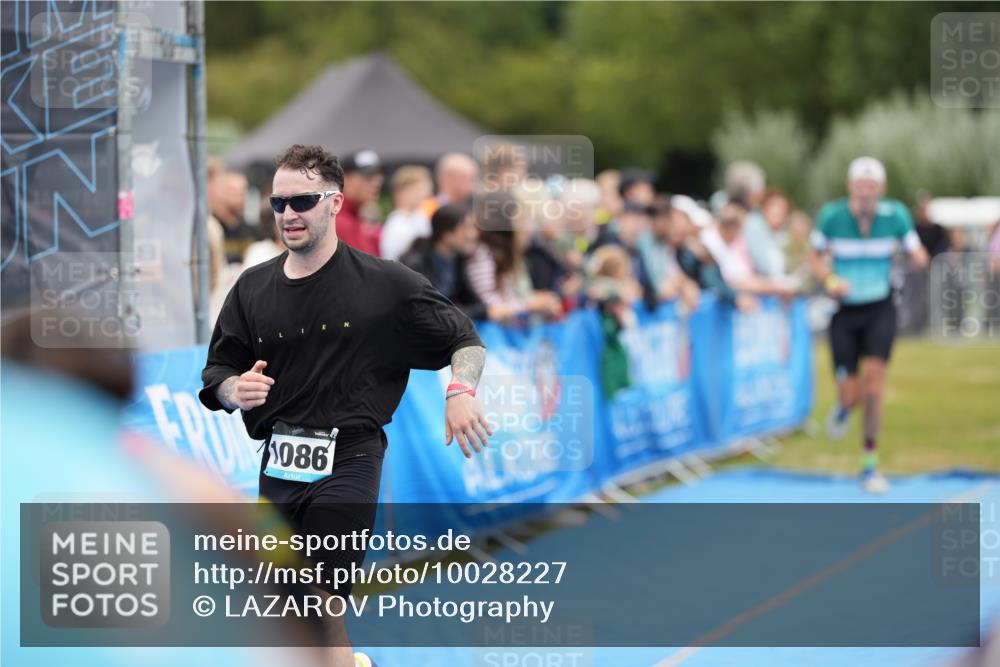 30.08.2026 - Elbe Triathlon Hamburg LAZAROV Photography http://msf.ph/oto/10028227 30.08.2026 11:32:36 Ziel 509, 690, 1051, 1086, 1189 meine-sportfotos.de
