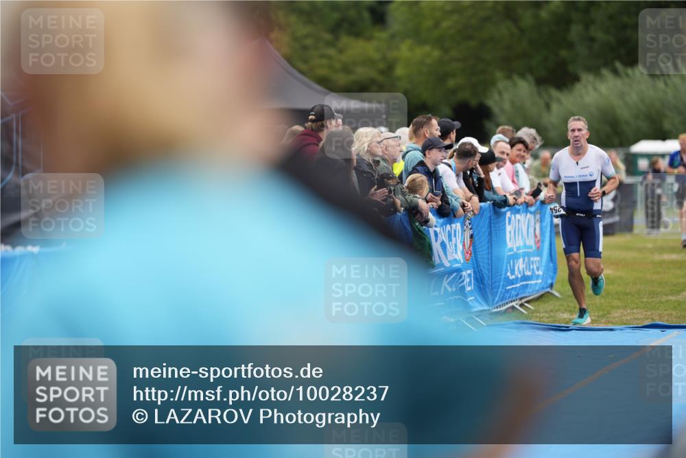 30.08.2026 - Elbe Triathlon Hamburg LAZAROV Photography http://msf.ph/oto/10028237 30.08.2026 11:33:25 Ziel 937, 1254 meine-sportfotos.de