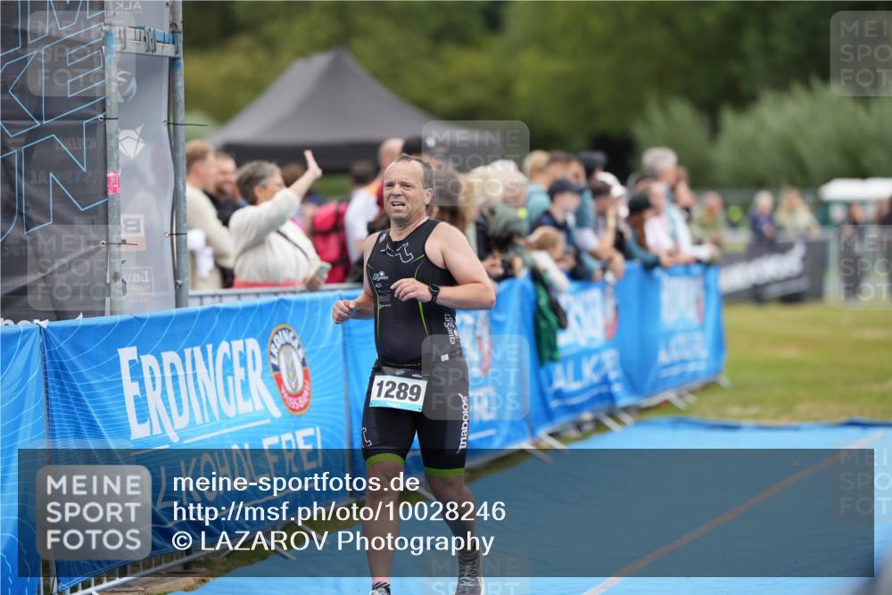 30.08.2026 - Elbe Triathlon Hamburg LAZAROV Photography http://msf.ph/oto/10028246 30.08.2026 11:33:41 Ziel 1289 meine-sportfotos.de