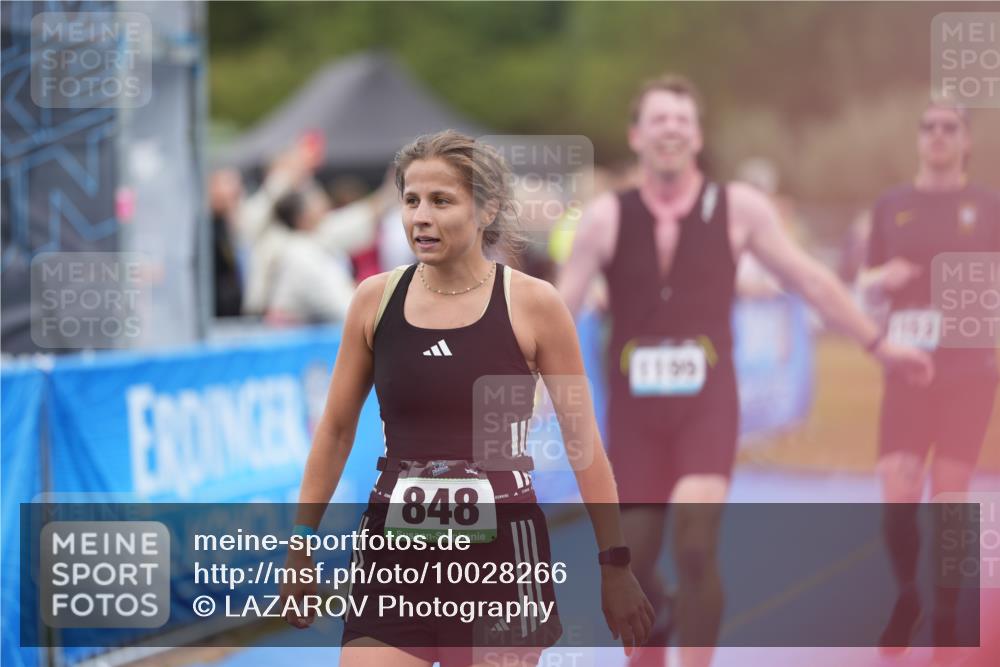 30.08.2026 - Elbe Triathlon Hamburg LAZAROV Photography http://msf.ph/oto/10028266 30.08.2026 11:34:20 Ziel 570, 848, 1149, 1153, 1199 meine-sportfotos.de