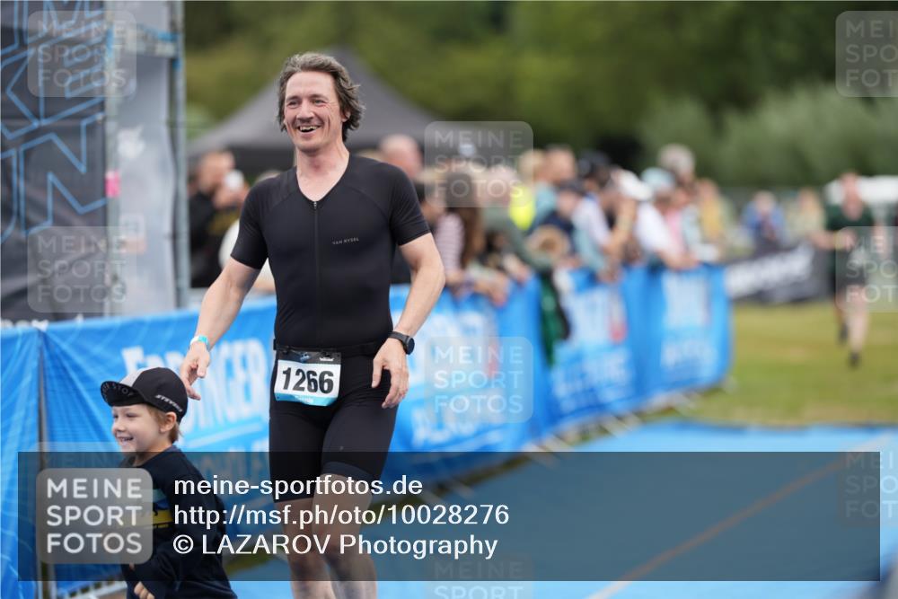 30.08.2026 - Elbe Triathlon Hamburg LAZAROV Photography http://msf.ph/oto/10028276 30.08.2026 11:34:34 Ziel 1141, 1266 meine-sportfotos.de