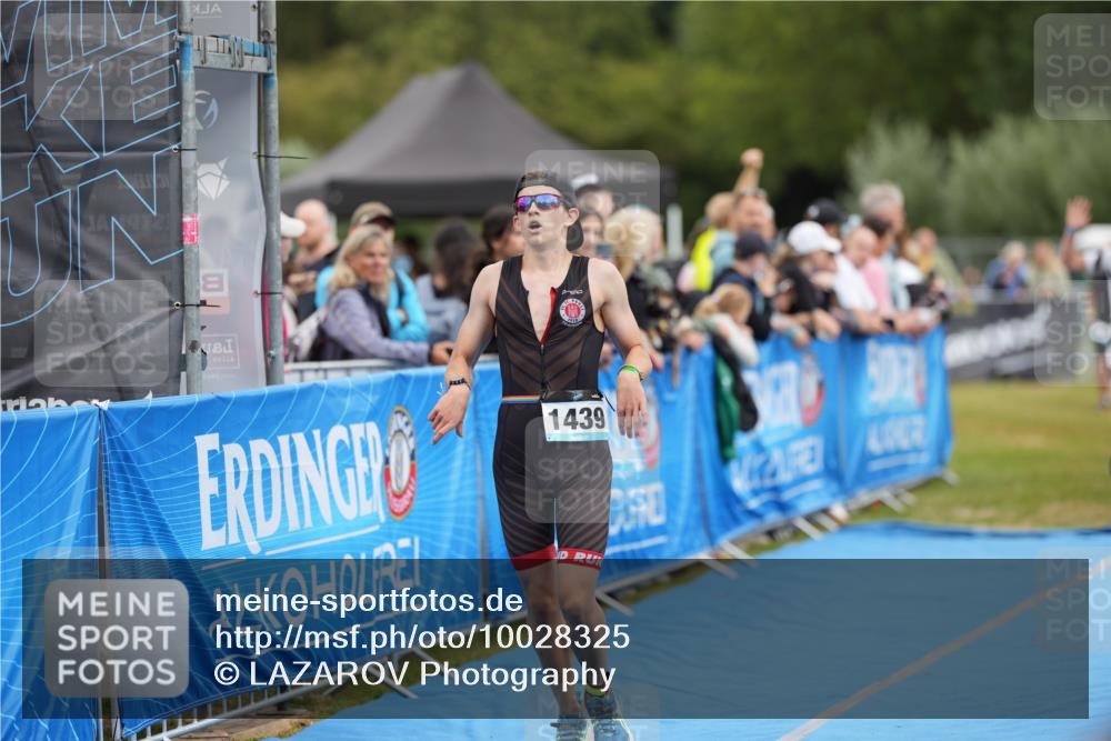 30.08.2026 - Elbe Triathlon Hamburg LAZAROV Photography http://msf.ph/oto/10028325 30.08.2026 11:35:59 Ziel 1139, 1168, 1295, 1439 meine-sportfotos.de