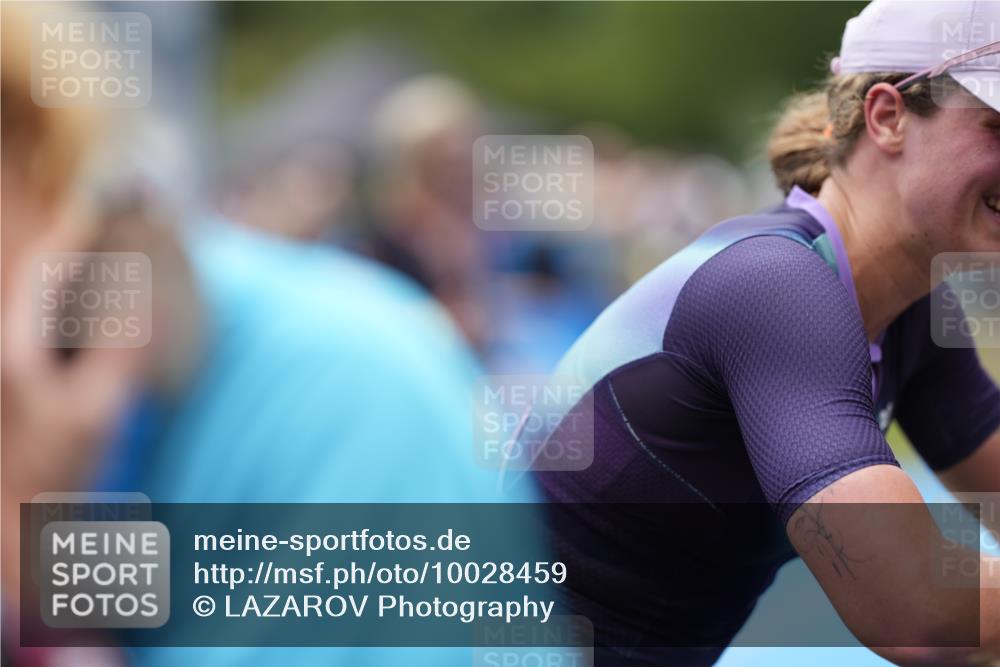 30.08.2026 - Elbe Triathlon Hamburg LAZAROV Photography http://msf.ph/oto/10028459 30.08.2026 11:42:03 Ziel 720, 1207 meine-sportfotos.de