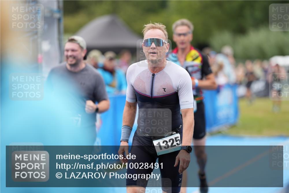 30.08.2026 - Elbe Triathlon Hamburg LAZAROV Photography http://msf.ph/oto/10028491 30.08.2026 11:43:12 Ziel 768, 1107, 1255, 1316, 1324 meine-sportfotos.de