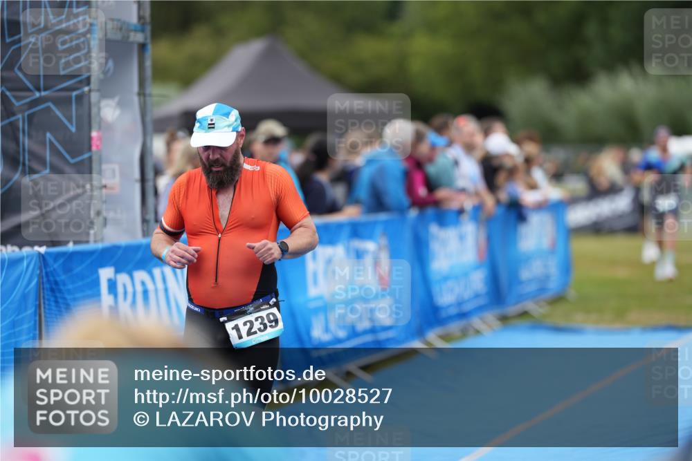 30.08.2026 - Elbe Triathlon Hamburg LAZAROV Photography http://msf.ph/oto/10028527 30.08.2026 11:44:29 Ziel 395, 1154, 1161, 1239 meine-sportfotos.de