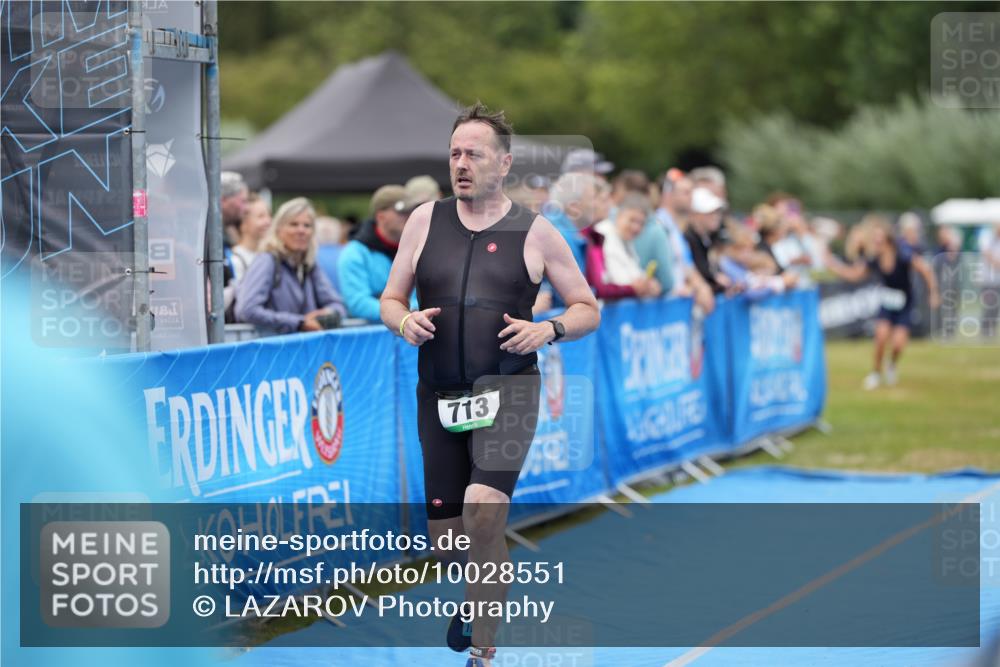 30.08.2026 - Elbe Triathlon Hamburg LAZAROV Photography http://msf.ph/oto/10028551 30.08.2026 11:45:55 Ziel 713, 1338 meine-sportfotos.de