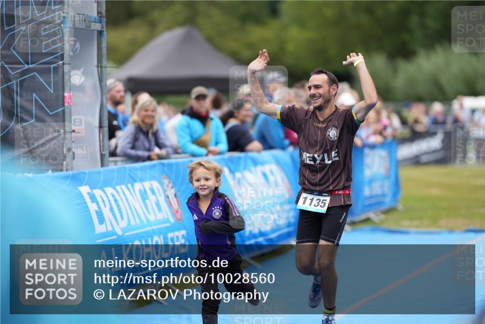 30.08.2026 - Elbe Triathlon Hamburg LAZAROV Photography http://msf.ph/oto/10028560 30.08.2026 11:46:30 Ziel 1135 meine-sportfotos.de