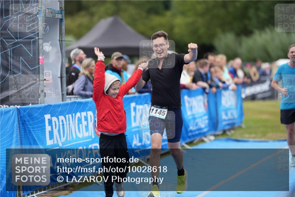 30.08.2026 - Elbe Triathlon Hamburg LAZAROV Photography http://msf.ph/oto/10028618 30.08.2026 11:49:29 Ziel 1145, 1252, 1363 meine-sportfotos.de
