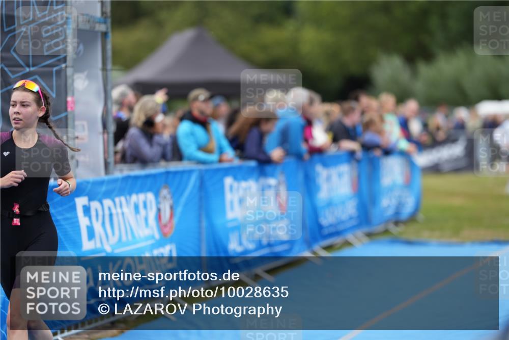 30.08.2026 - Elbe Triathlon Hamburg LAZAROV Photography http://msf.ph/oto/10028635 30.08.2026 11:50:15 Ziel 1415 meine-sportfotos.de