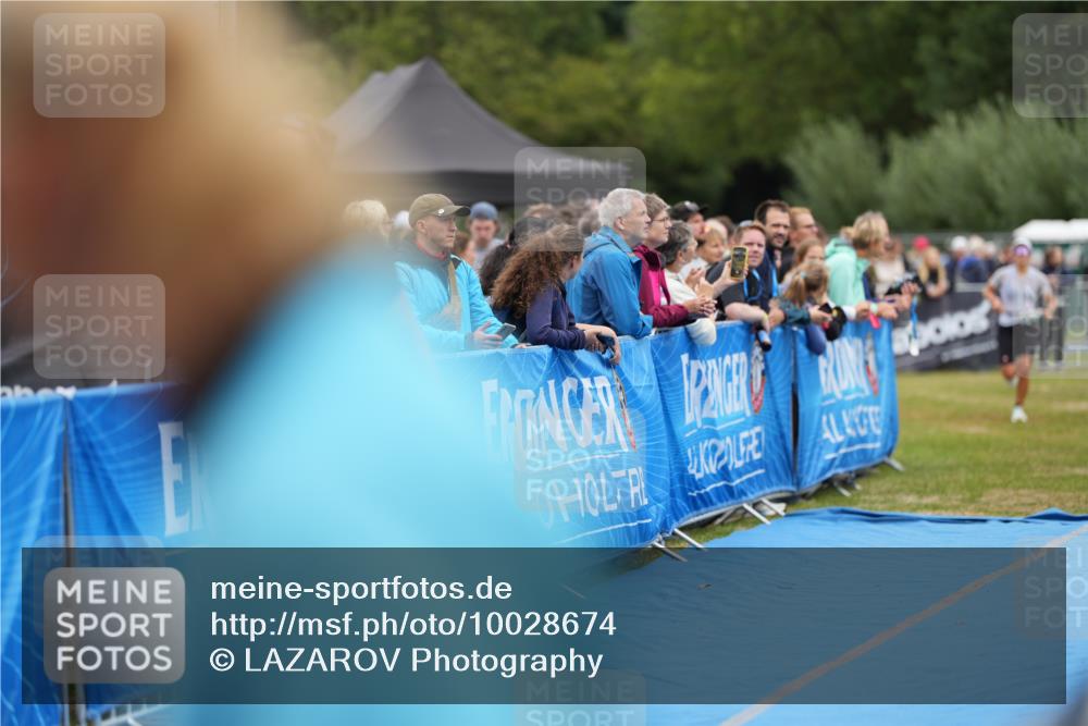 30.08.2026 - Elbe Triathlon Hamburg LAZAROV Photography http://msf.ph/oto/10028674 30.08.2026 11:51:39 Ziel 1373, 1516 meine-sportfotos.de