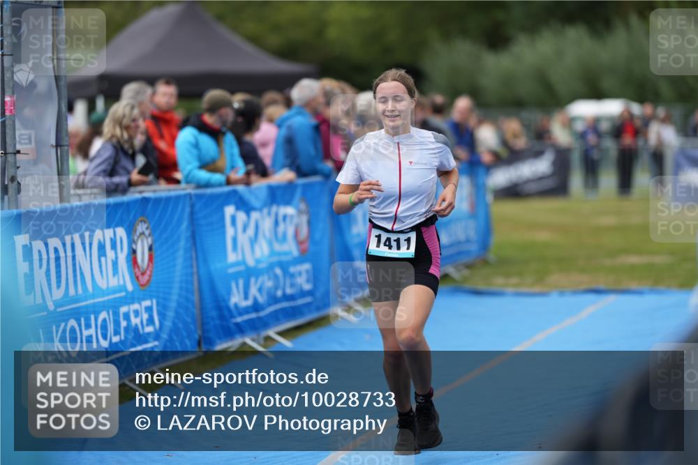 30.08.2026 - Elbe Triathlon Hamburg LAZAROV Photography http://msf.ph/oto/10028733 30.08.2026 11:55:18 Ziel 1411 meine-sportfotos.de