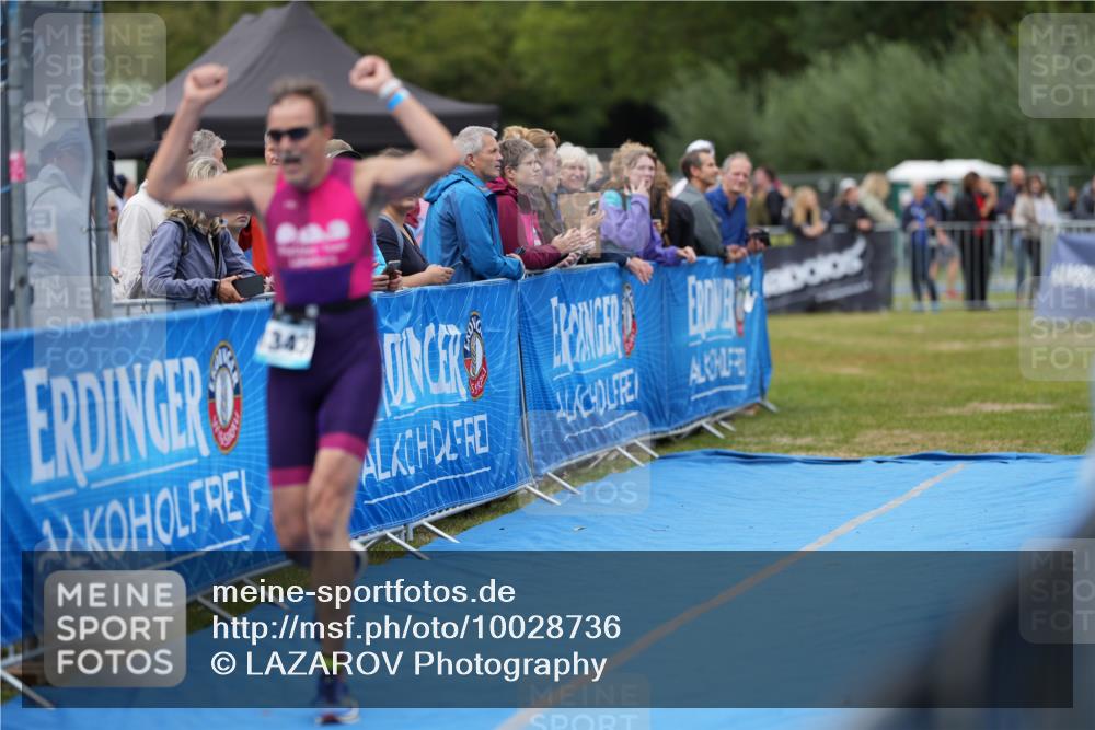 30.08.2026 - Elbe Triathlon Hamburg LAZAROV Photography http://msf.ph/oto/10028736 30.08.2026 11:55:35 Ziel 1343 meine-sportfotos.de