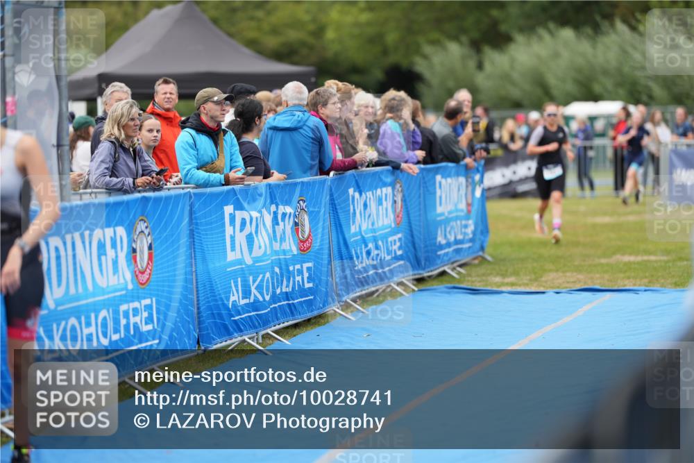30.08.2026 - Elbe Triathlon Hamburg LAZAROV Photography http://msf.ph/oto/10028741 30.08.2026 11:55:50 Ziel 1423, 1507 meine-sportfotos.de