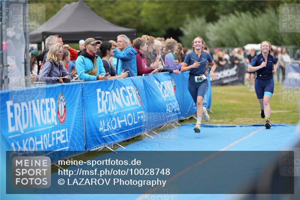 30.08.2026 - Elbe Triathlon Hamburg LAZAROV Photography http://msf.ph/oto/10028748 30.08.2026 11:55:57 Ziel 836, 861, 1376, 1507 meine-sportfotos.de
