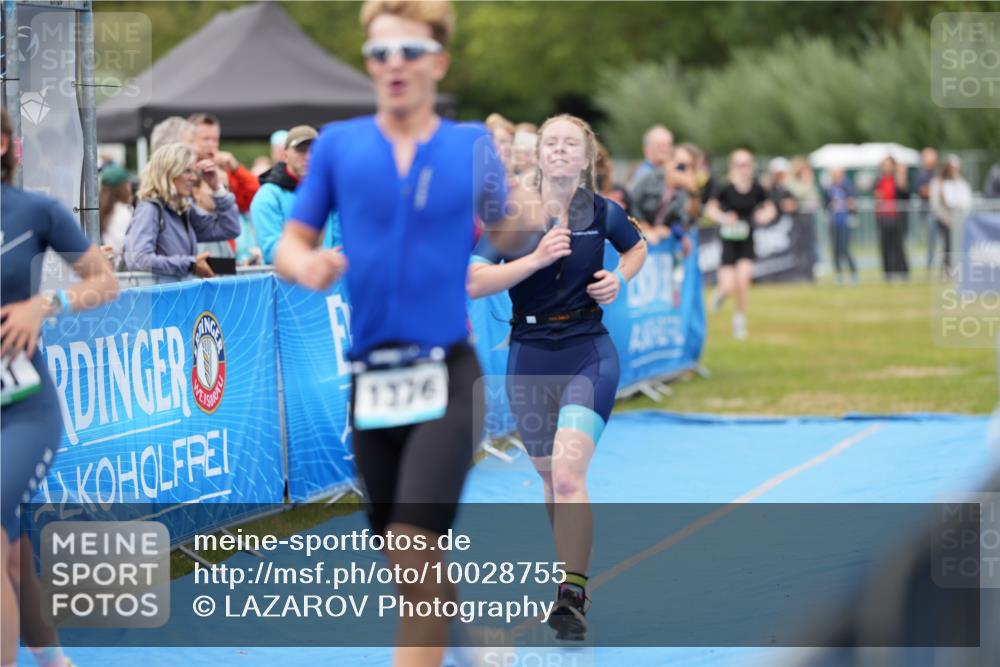 30.08.2026 - Elbe Triathlon Hamburg LAZAROV Photography http://msf.ph/oto/10028755 30.08.2026 11:56:00 Ziel 836, 849, 861, 1376 meine-sportfotos.de