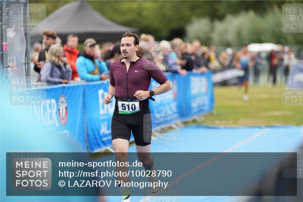 30.08.2026 - Elbe Triathlon Hamburg LAZAROV Photography http://msf.ph/oto/10028790 30.08.2026 11:57:56 Ziel 510, 1443 meine-sportfotos.de